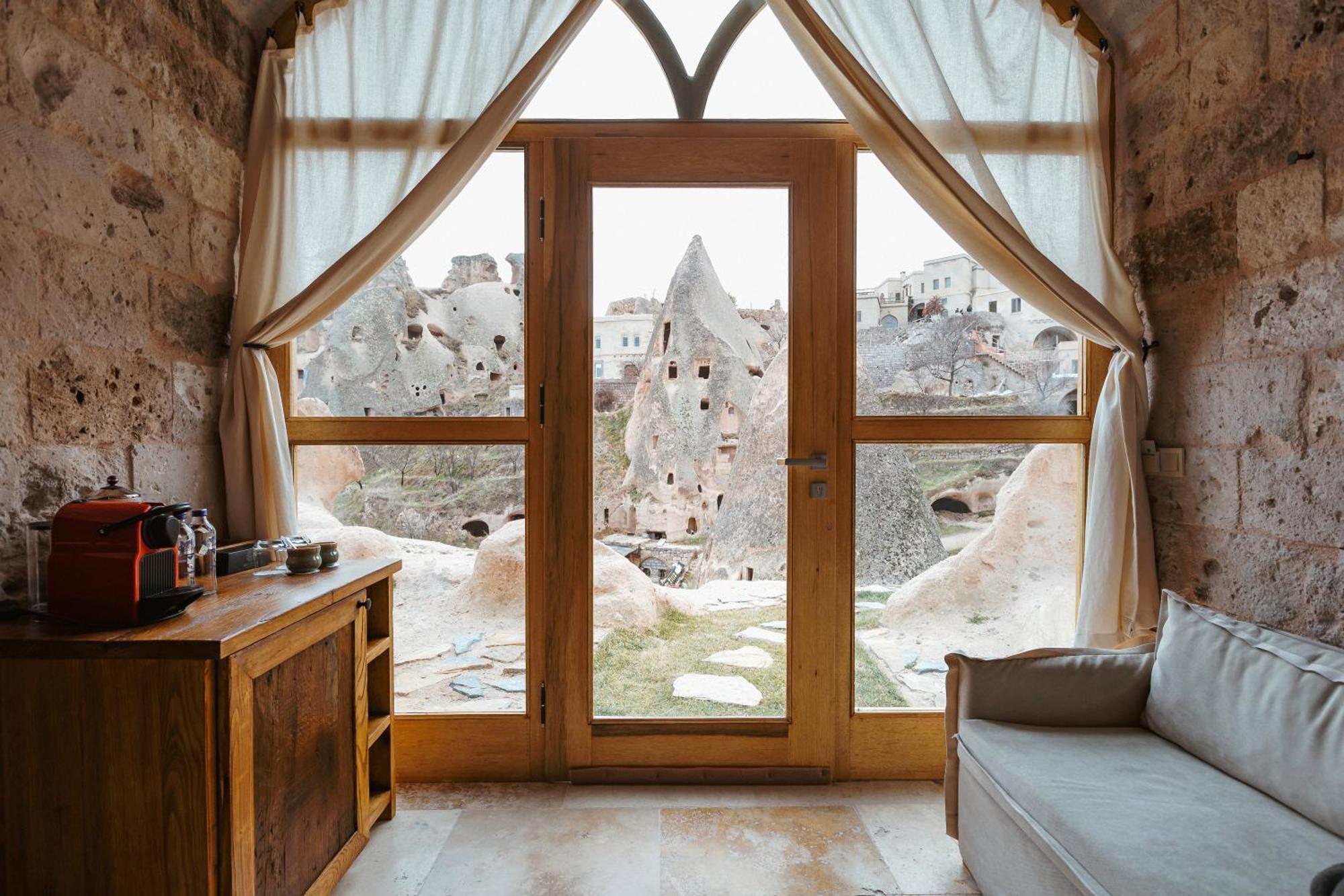 Millstone Cave Suites Hotel Uçhisar Eksteriør billede
