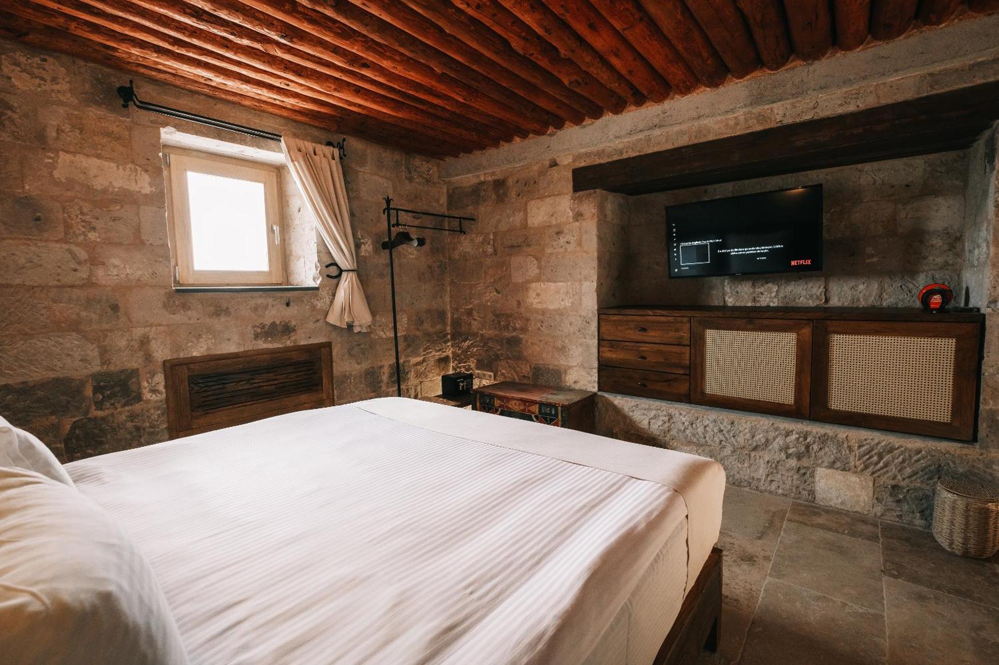 Millstone Cave Suites Hotel Uçhisar Eksteriør billede