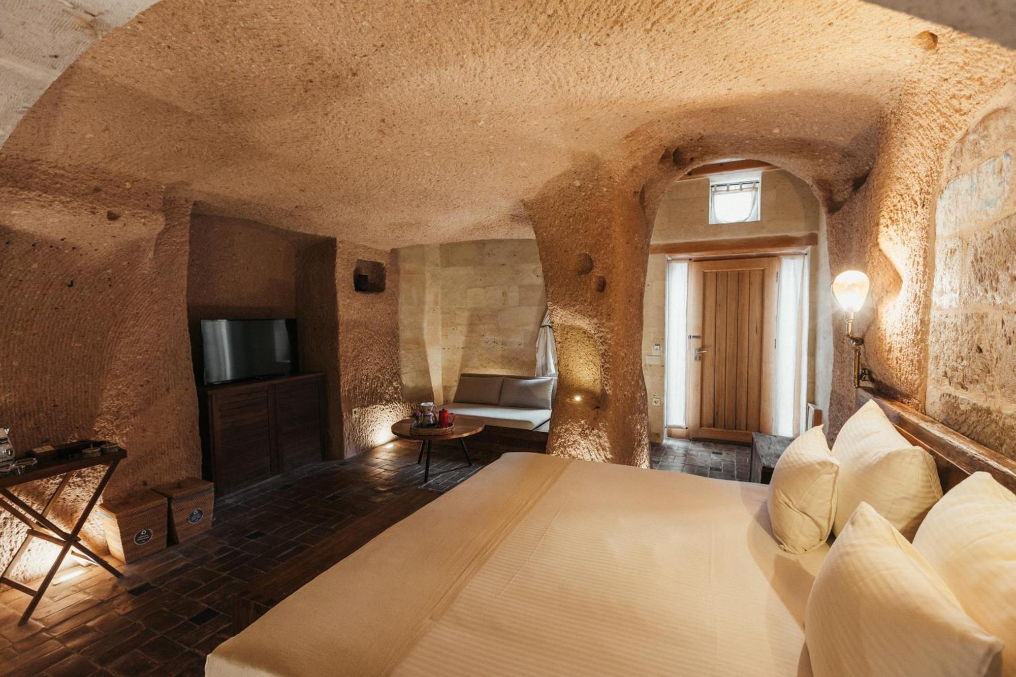 Millstone Cave Suites Hotel Uçhisar Eksteriør billede