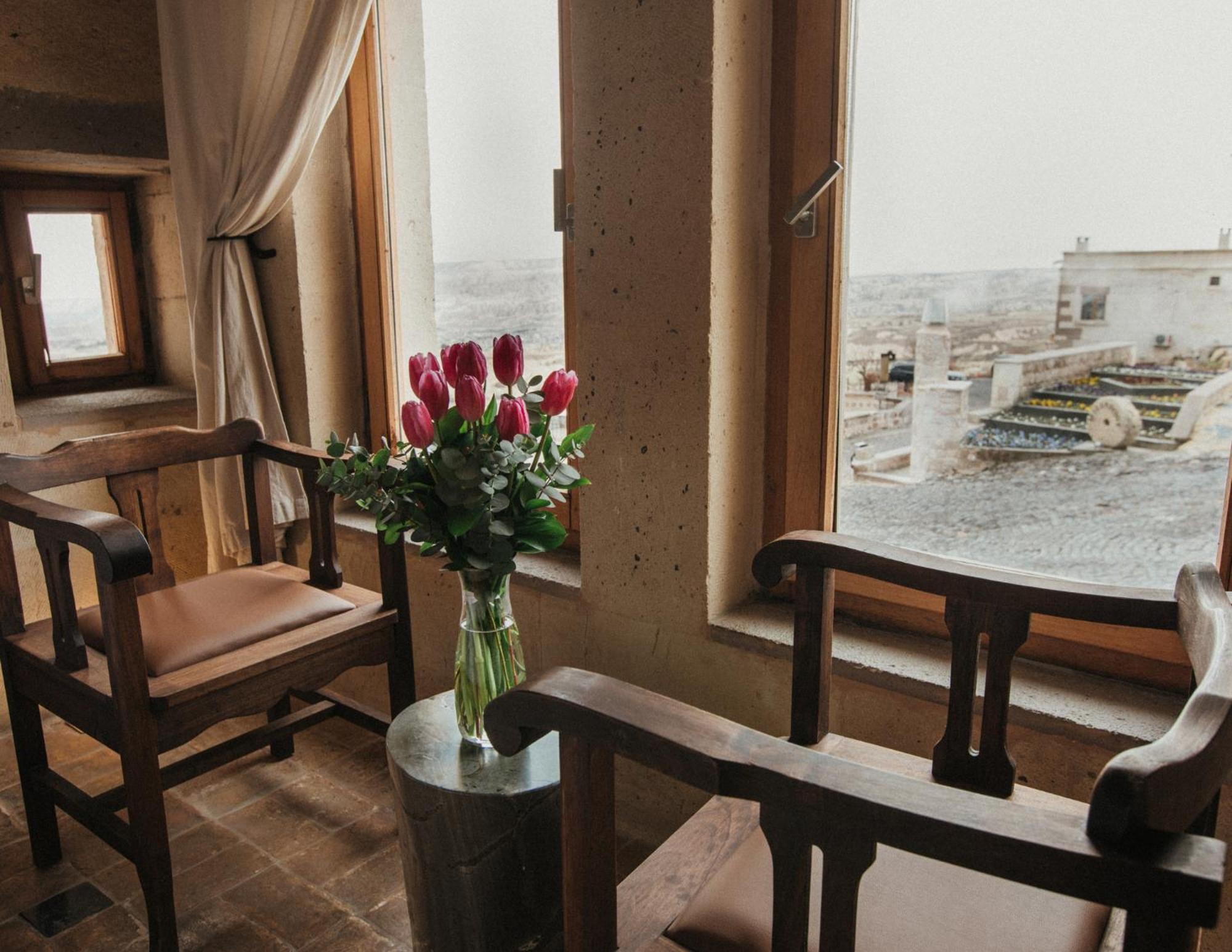 Millstone Cave Suites Hotel Uçhisar Eksteriør billede
