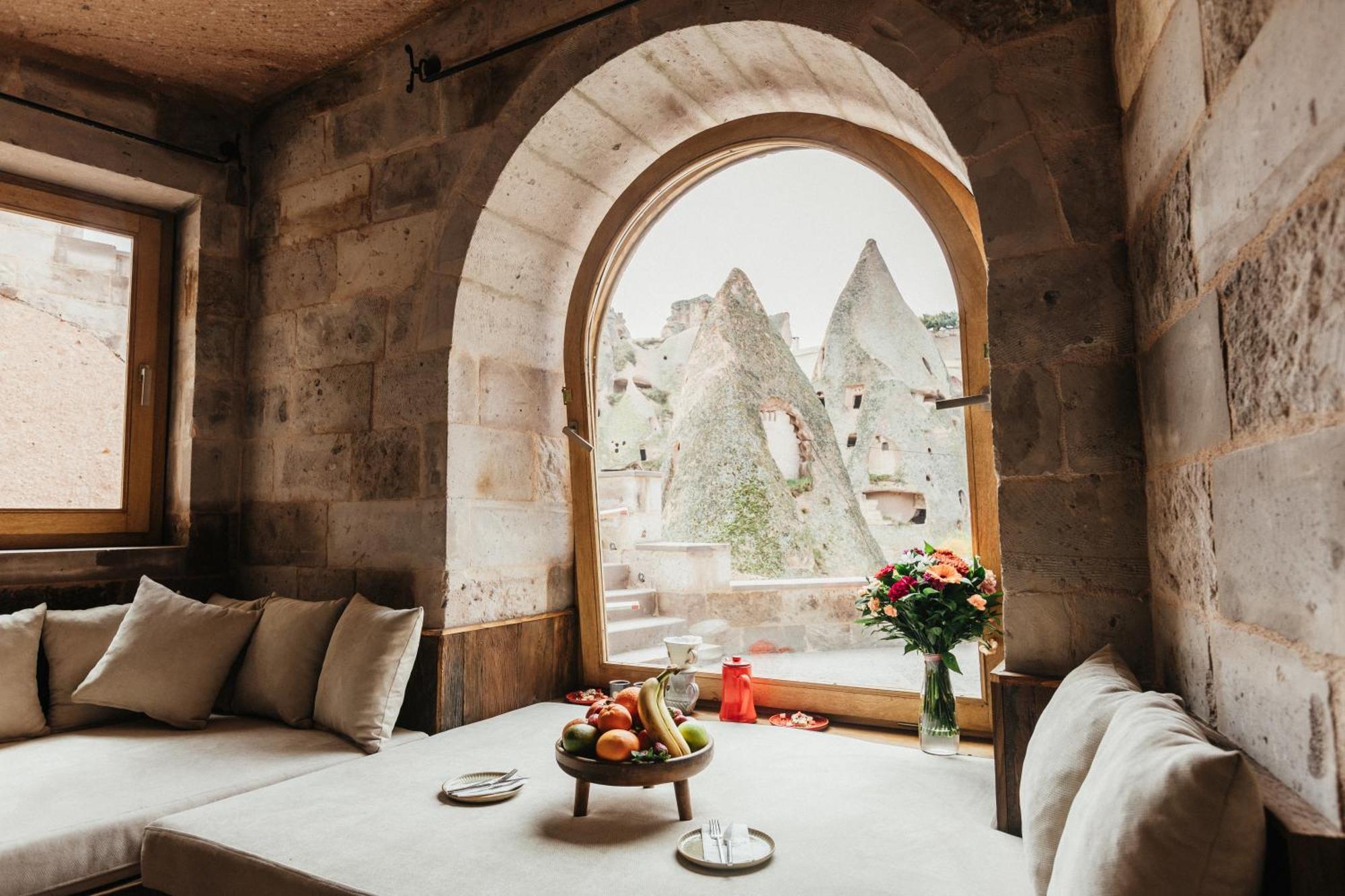 Millstone Cave Suites Hotel Uçhisar Eksteriør billede