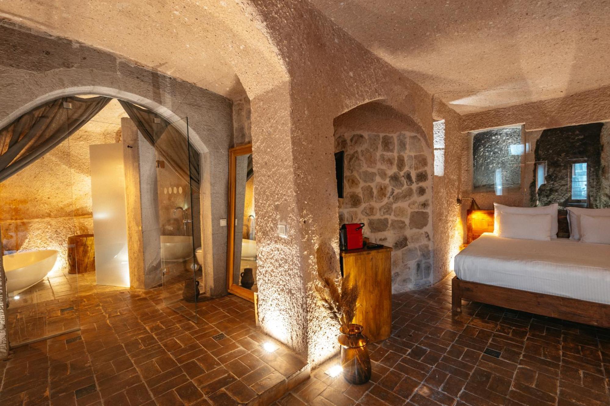 Millstone Cave Suites Hotel Uçhisar Eksteriør billede