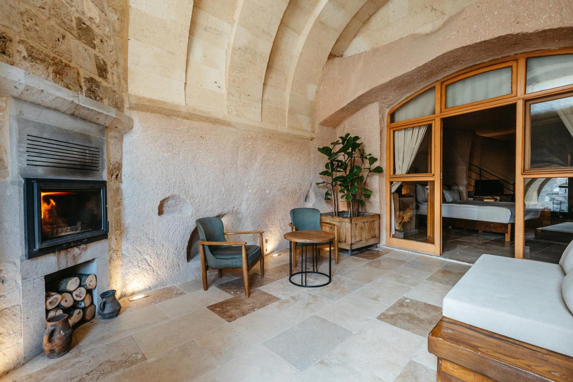 Millstone Cave Suites Hotel Uçhisar Eksteriør billede